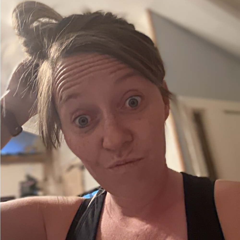 Meet your Posher, Lindsey